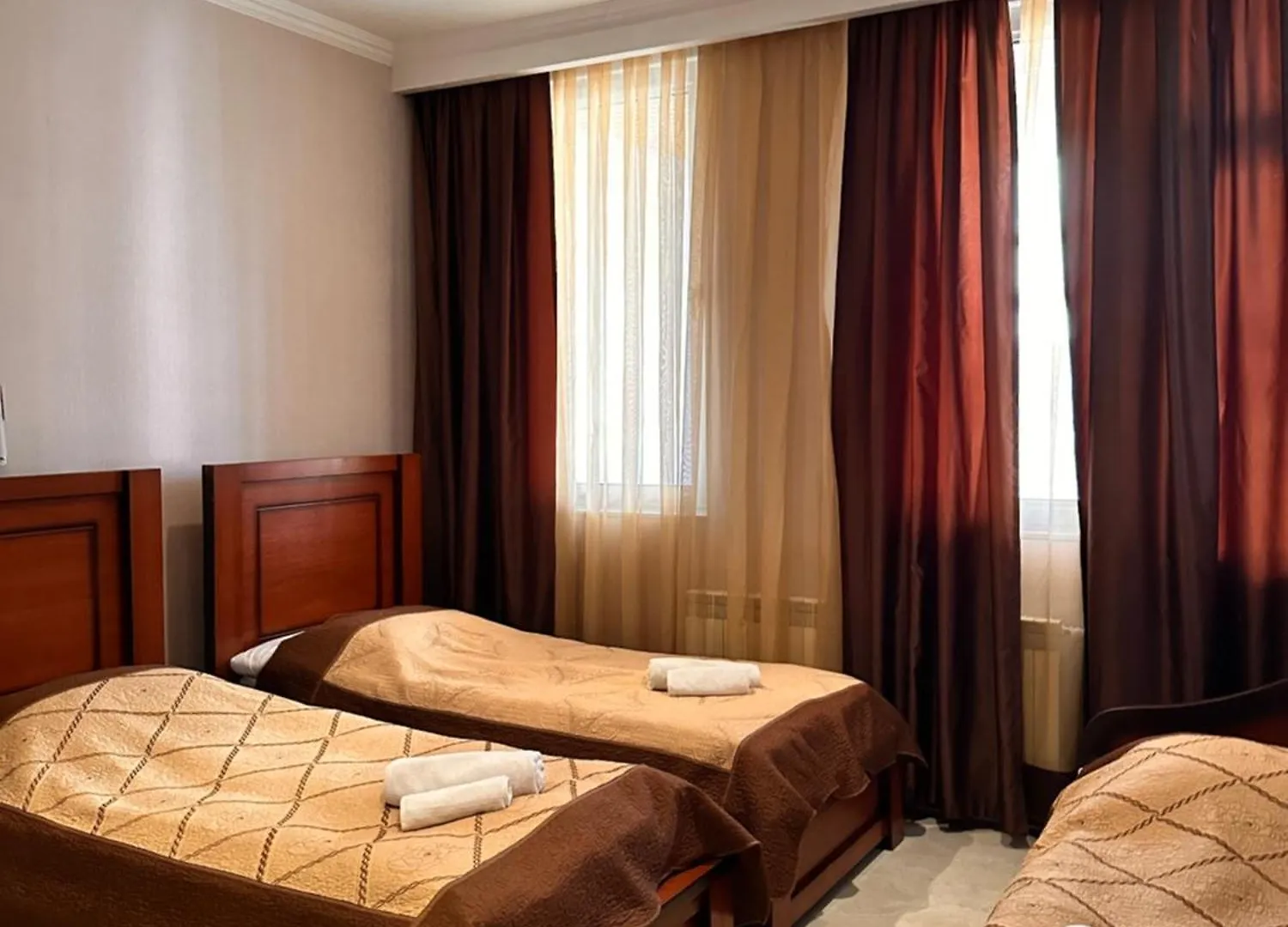 Iceberg Hotel Tiflis